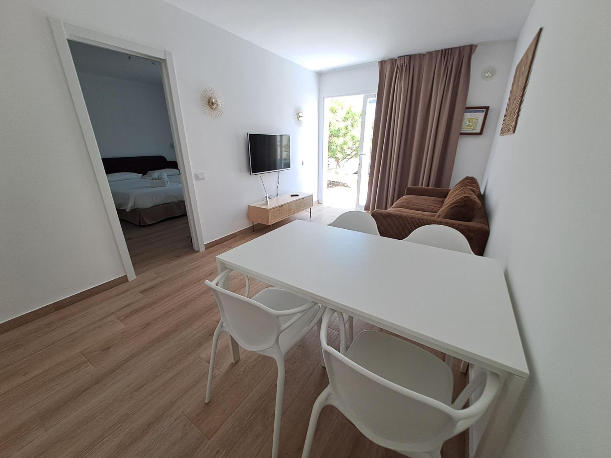 Apartamento 13 con terraza y piscina en Corralejo Exterior foto